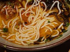 -百春原湖南牛肉粉(百联世纪店)