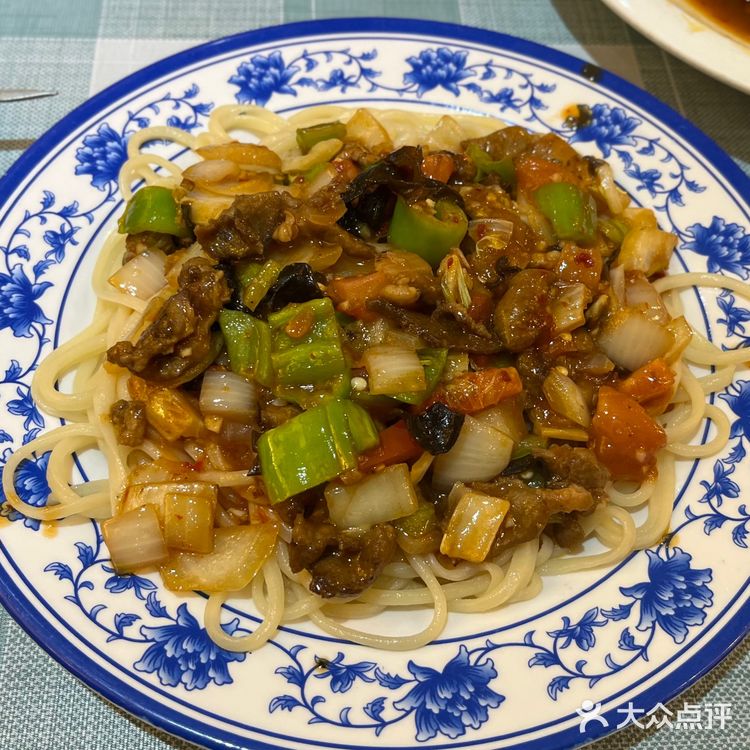 乌鲁木齐驻京办探店｜北京最棒新疆菜❗️来尝尝吧