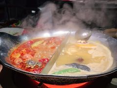 -湊湊火锅·茶憩(杭州湖滨银泰in77店)