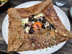 鸡蛋蘑菇熏肉荞麦可丽饼-RAC BAR(安福路店)