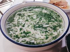 荠菜肉丝豆腐羹-老人和饭店(淮海中路店)