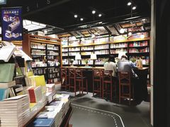 -西西弗书店&矢量咖啡(凯德晶萃广场店)