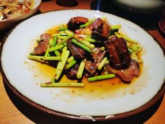 紫油姜烧土猪排-吃饭皇帝大(合生汇店)