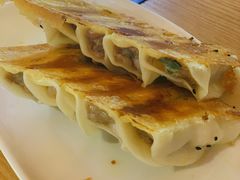 虾肉锅贴-众口斋锅贴(银泰城店)