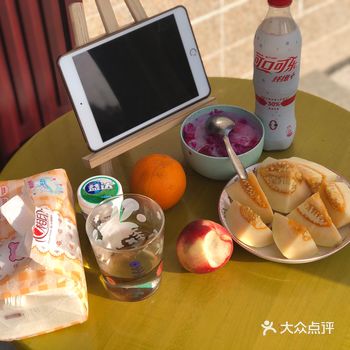 野餐就算啦，在家里做个“嗷嗷待哺”的崽