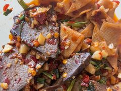 -清泉食杂店