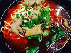 招牌肥肠面-丽影重庆小面(定西路店)