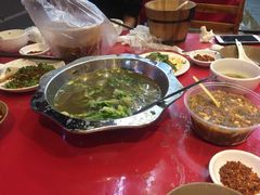 -谢老五跷脚牛肉·非遗传承店