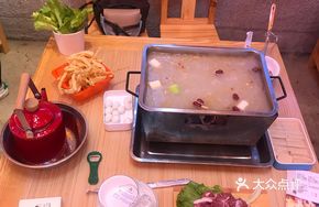 Herbal Soup Charcoal Pot