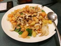 -沙龙酒家
