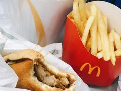 -麦当劳(广州新港东路第二分店)