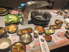 -草家酱蟹炭火烤肉店(珲春南路一店)
