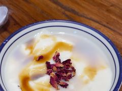 -云阿蛮云南生烫牛肉米线(奉贤路店)