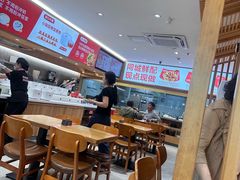 -南城香·饭香串香馄饨香(青年路店)