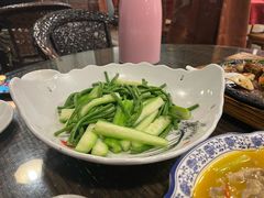 -东馆和天下特色餐饮(工农店)