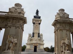 -阿方索十二世纪念碑