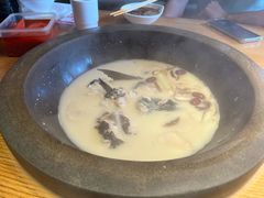 -咕嘟草帽鱼·牛奶一样的鲜鱼汤(天鹅湖万达广场店)