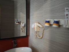 -7天优品(深圳龙岗大运中心爱联地铁站店)