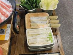 -井格重庆火锅(西直门凯德Mall店)