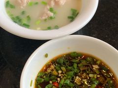 -老来福·非遗酸汤兔(凯旋路店)