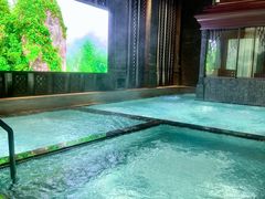 -浅深(世茂滨江精品店)