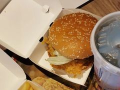 香辣鸡腿堡套餐-肯德基(万科广东路店)