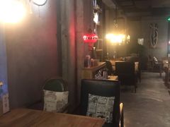 -reading cafe瑞汀咖啡(新华路店)