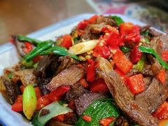 卤牛肉下锅-湘春酒家·1989(湘春路店)