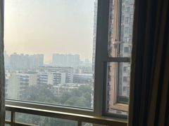 -维也纳酒店(成都春熙路李家沱地铁站店)