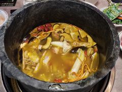 -野·大山里野生菌石锅土鸡(益田假日店)