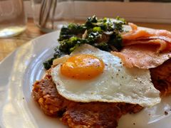 三文鱼红薯饼-Egg•Allday Brunch(襄阳北路店)