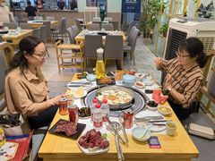 大堂-执牛耳涮烤牛排火锅(伊河路店)
