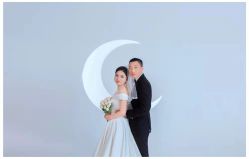 -蒙太奇婚纱摄影(万达店)