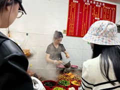 -小吴水煮(羊子巷无任何分店)