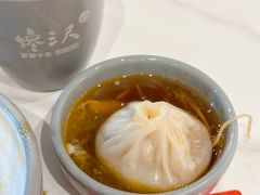 -馋三尺蟹粉小笼(人民广场店)