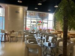 -藏猫猫咖啡主题馆(中央大道店)