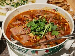 -渔语鱼新川菜Bistro(万象天地店)