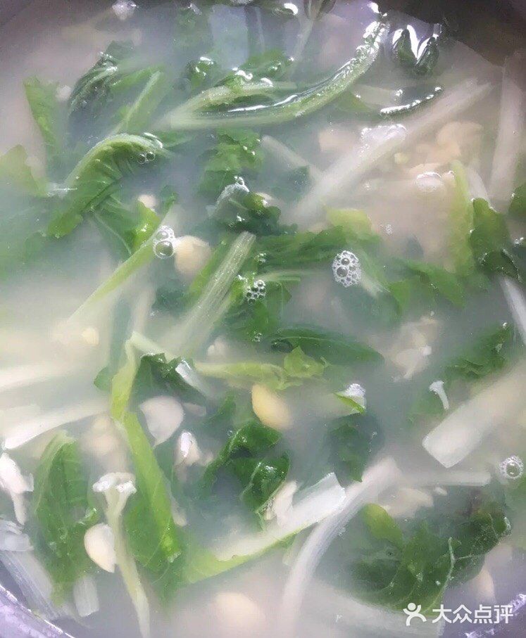 假假的家常菜之蚕豆白菜汤