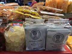 -瓦洛洛传统市场