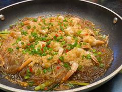锅仔生焖虾-六合居(温江店)