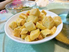 -昱龙大盆牛蛙馆(三兴街总店)