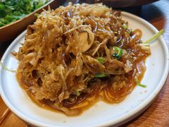 酸菜炒粉-老昌春饼(中央大街店)