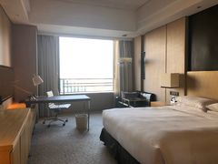 -上海漕河泾万丽酒店