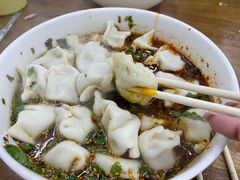 酸汤牛肉水饺-回坊马二饺子馆