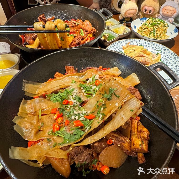 上海也有了！！Labubu馒头铁锅炖…