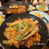 上海也有了!!Labubu馒头铁锅炖…