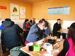 大堂-宝瑞门钉肉饼店