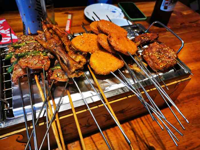 老地方烧烤(九道街店)-"不愧是肇东最有名的烧烤.「小饼」这玩意.