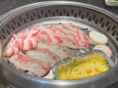 -木槿花韩式炭烤·熟成肉工坊(孙文东路店)