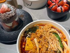 -W COLLECTIVE  DESSERT SHOP